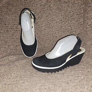 FLY LONDON-Yipifly-Black Suede/White Piping Slingback Wedge-Sz 41/10-Excellent